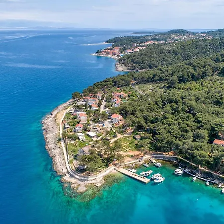 Old Bay Leave Town - Happy * Mali Lošinj