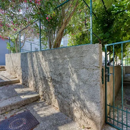 Old Bay Leave Town - Happy Апартаменты Мали-Лошинь